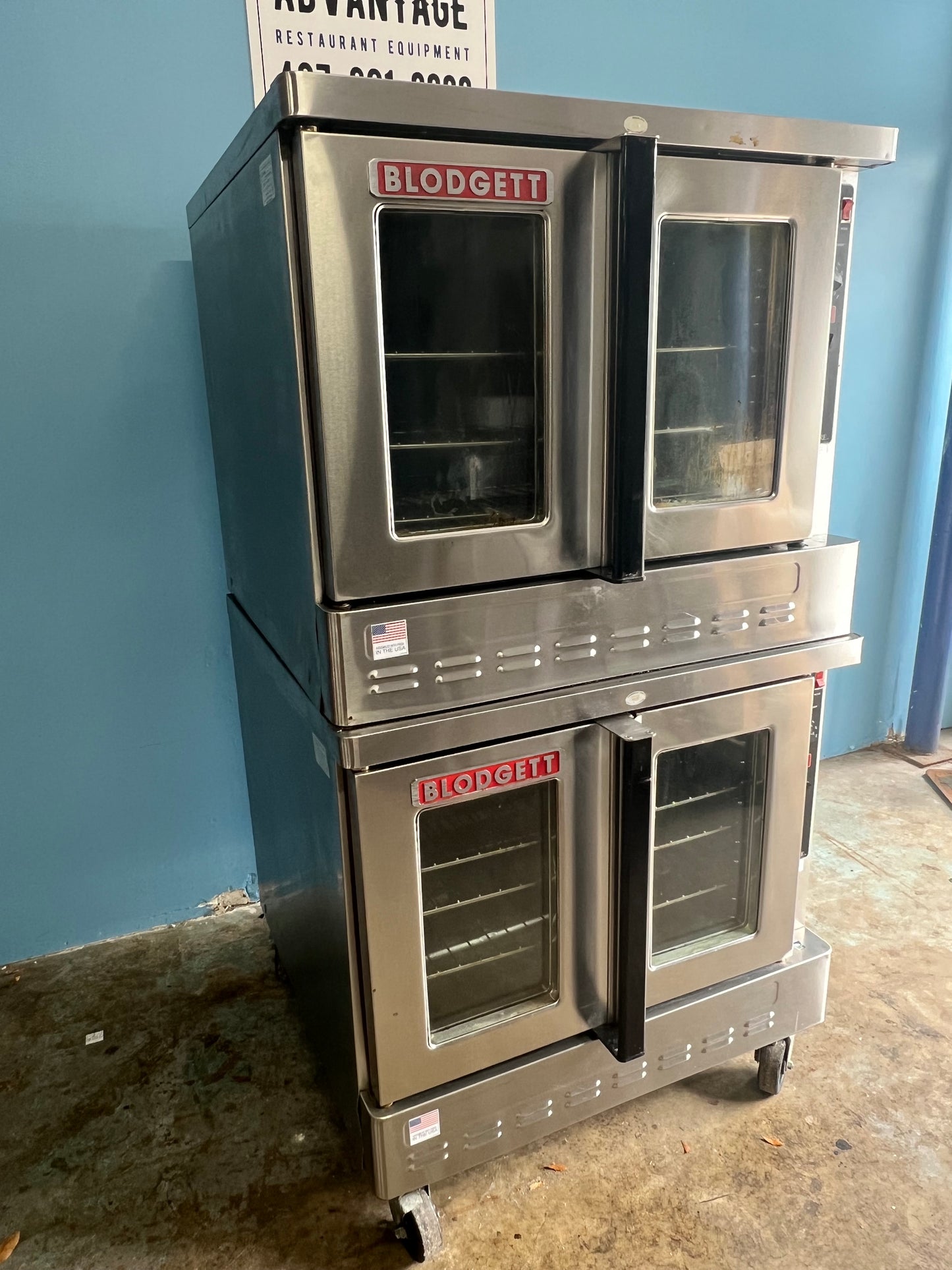 Blodgett Zephaire Gas Bakery Depth Double Stack Convection Oven - Preowned -