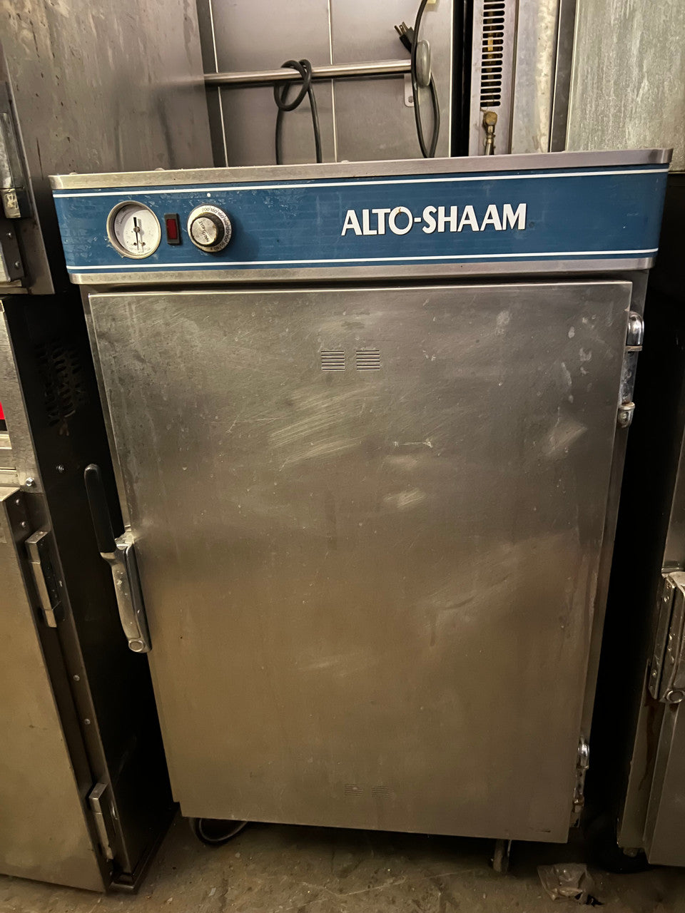 Alto Shaam Electric Hot Food Holding Cabinet Half Size 1200-SR - Preowned -